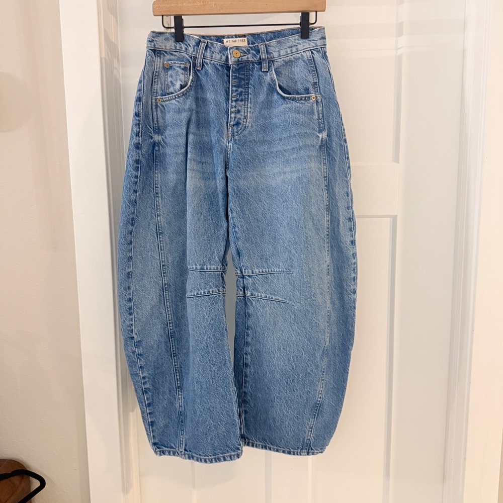 We The Free People Good Luck Mid-Rise Barrel Jeans Ultra Light Beam Blue Size 25